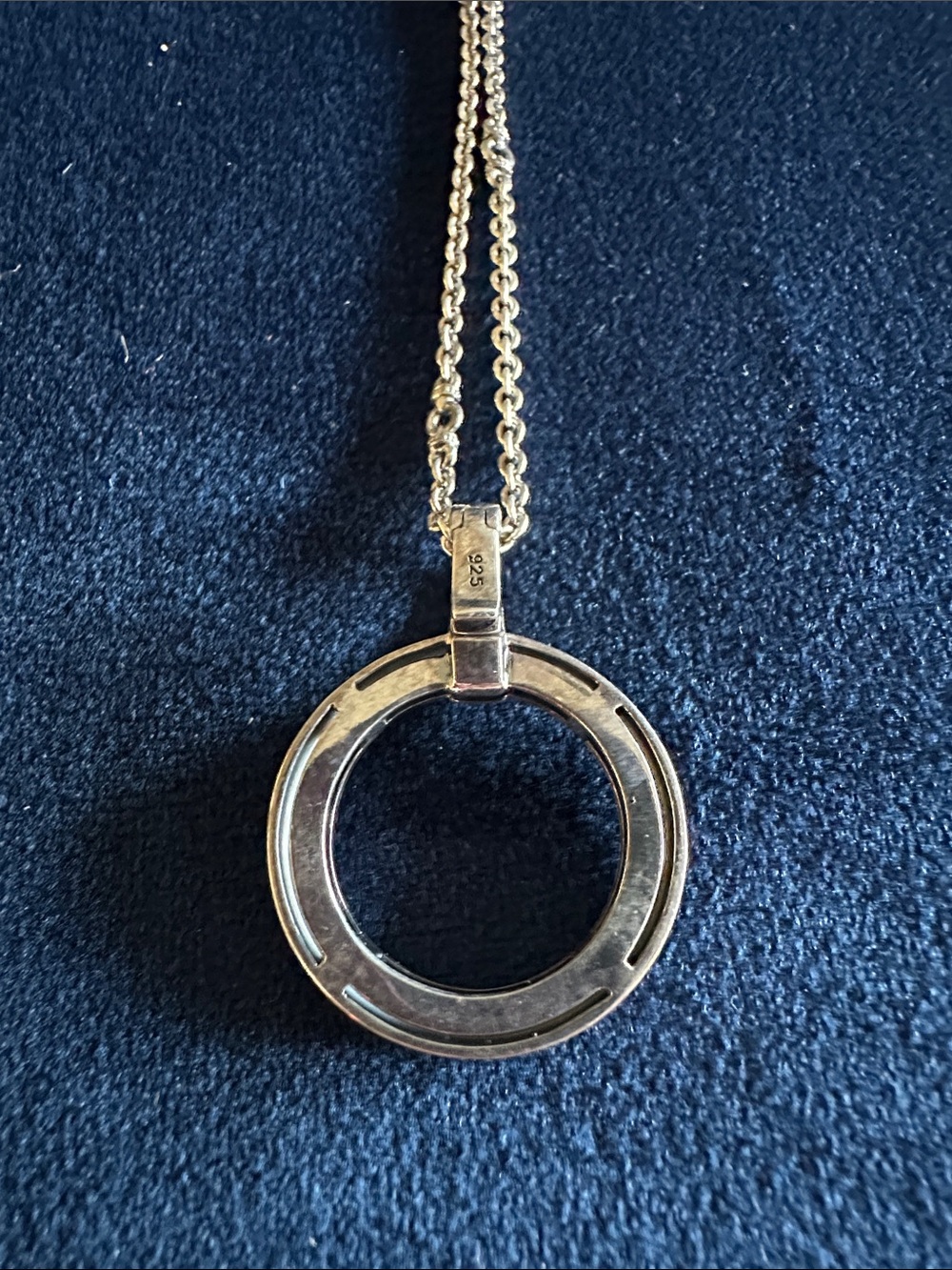 Lagos Caviar Beaded Circle Pendant Necklace - Picture 5 of 5
